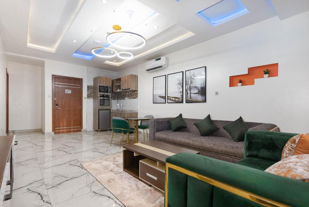 God'S Touch Apartments Remi Fani Kayode Gra. อีเคจา ภายนอก รูปภาพ