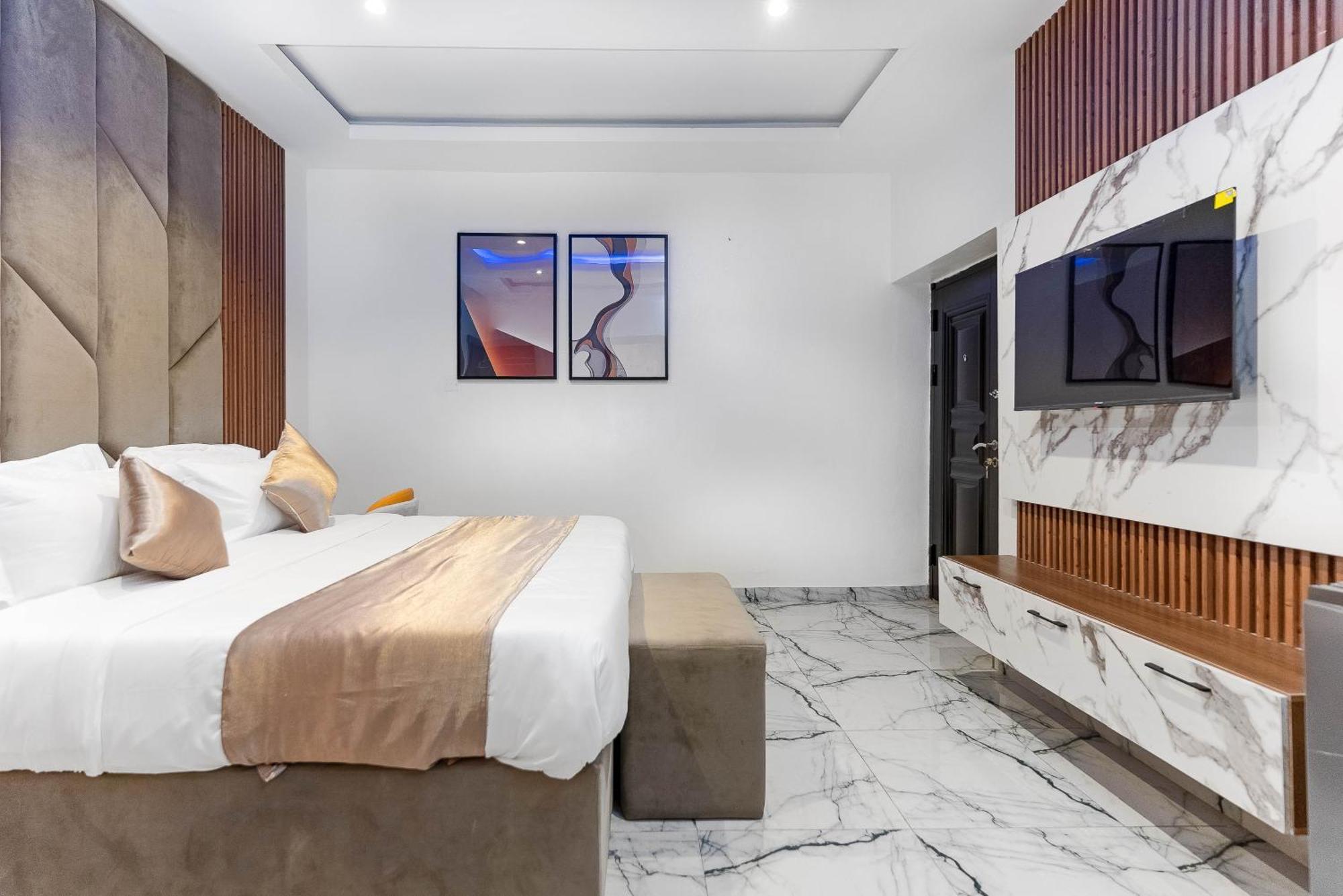 God'S Touch Apartments Remi Fani Kayode Gra. อีเคจา ภายนอก รูปภาพ