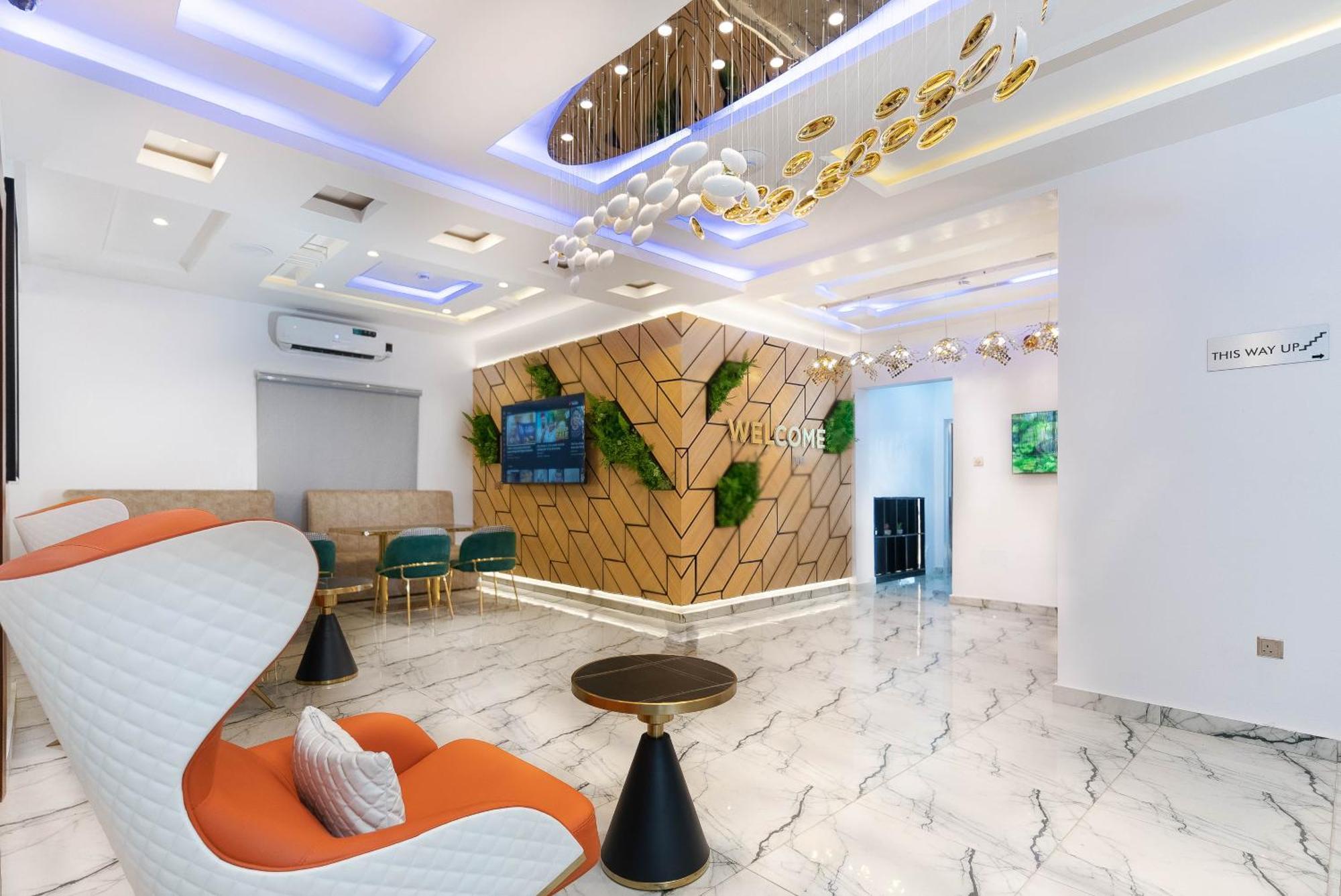 God'S Touch Apartments Remi Fani Kayode Gra. อีเคจา ภายนอก รูปภาพ